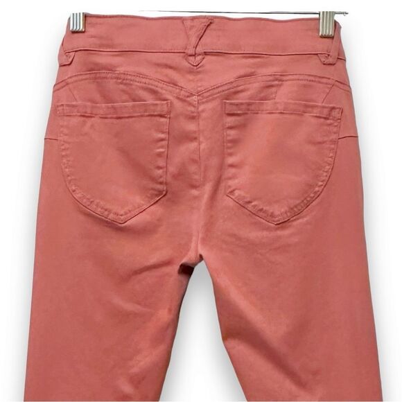 Democracy Women's Pink Rose Skinny Jeans - Picture 4 of 8